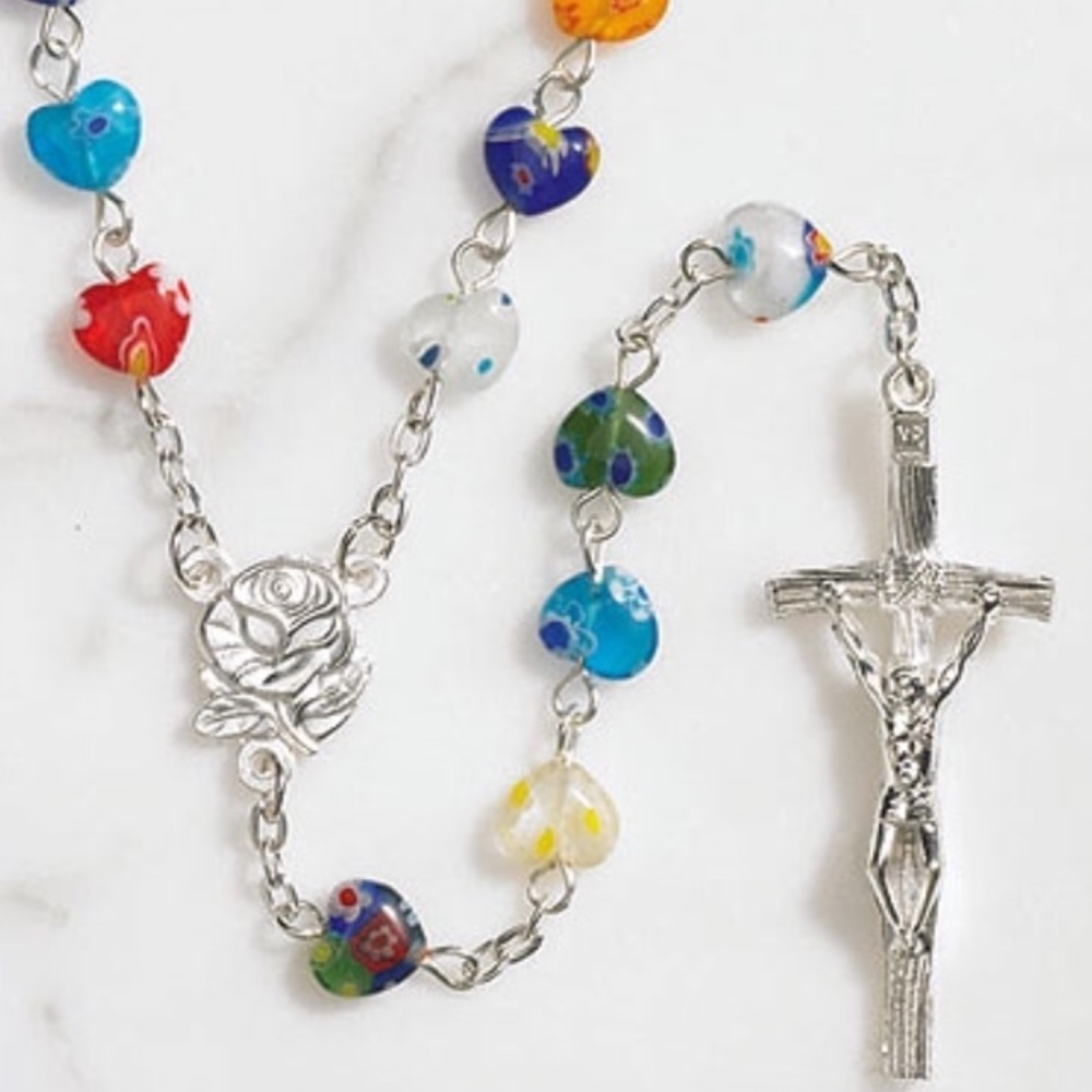 NWOT Multi Colored Heart Rosary With Rosary Case